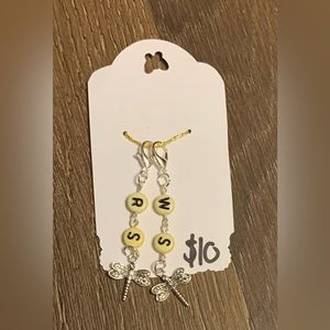 Right side (RS) and wrong side (WS) stitch marker set. For knitting and crochet.